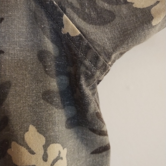 Eddie Bauer Men's Hawaiian Floral Button Down Short Sleeve Shirt Size L - Picture 7 of 9